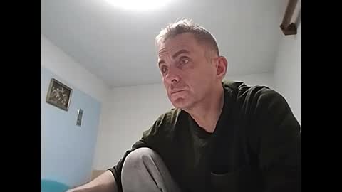 aromannn online show from 12-20-24, 06:13