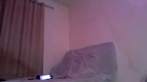 Snapshot of arombadacufofo chatting on 09-21-25, 06:48 Cute Ass Princess online show from 09-21-25, 06:48