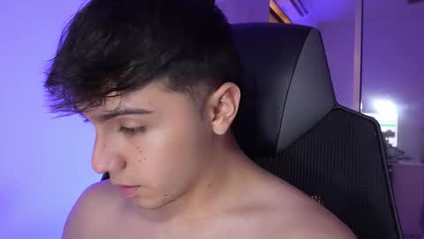 aron__cooper online show from 10-31-25, 12:11