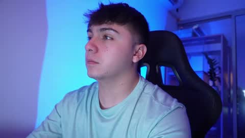 aron__cooper online show from 05-30-26, 03:03