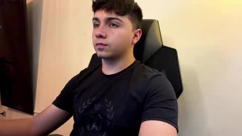 aron__cooper online show from 06-05-26, 01:39