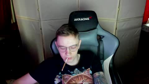 biggest penis  online show from 01-08-25, 10:37