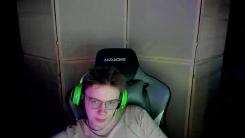 biggest penis  online show from 02-13-25, 08:34