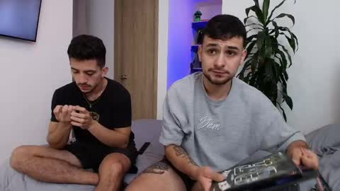 Aron Santoro online show from 04-22-26, 12:35