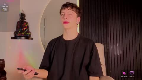 Snapshot of aron_steel04 chatting on 02-11-26, 03:11 Your Aron online show from 02-11-26, 03:11