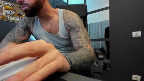 AronGrant online show from 12-13-24, 11:02