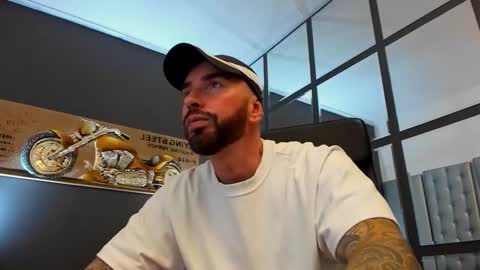 AronGrant online show from 09-23-25, 10:40