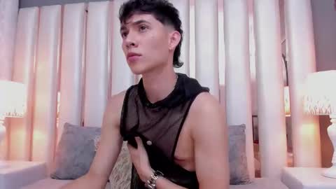 Arontawers online show from 04-12-26, 09:31