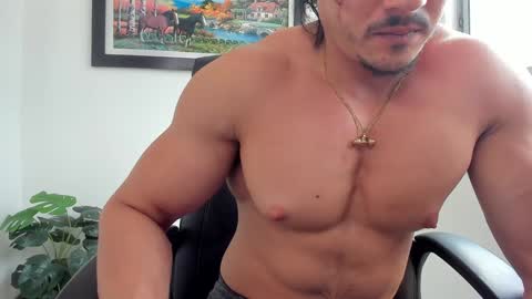 Snapshot of aroon_connor chatting on 01-27-25, 08:49   online show from 01-27-25, 08:49