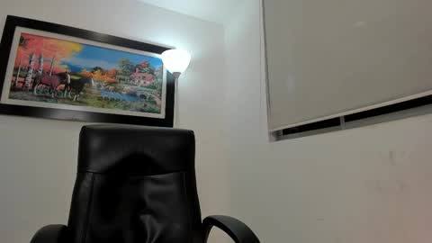 Snapshot of aroon_connor chatting on 02-23-25, 02:29   online show from 02-23-25, 02:29