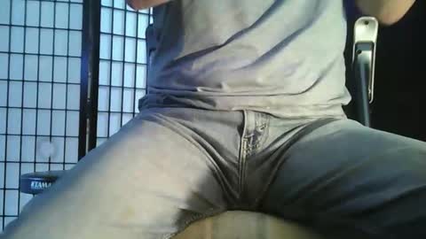 Aroundhere online show from 05-31-26, 04:47