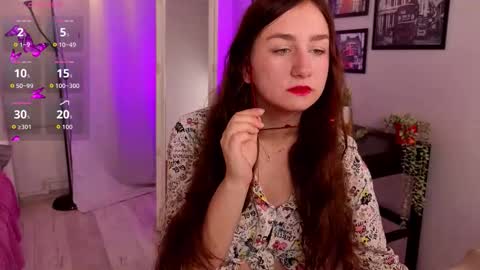 Snapshot of arri_kris chatting on 11-04-25, 08:02 Ariela online show from 11-04-25, 08:02