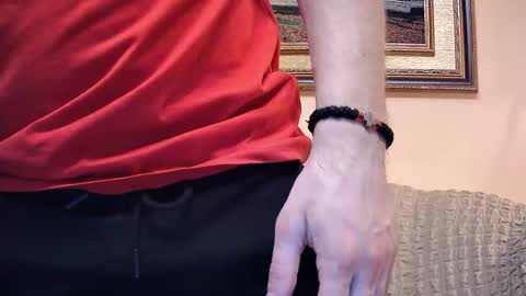 Snapshot of arromwilliam90 chatting on 12-02-25, 09:32 arromwilliam90 online show from 12-02-25, 09:32