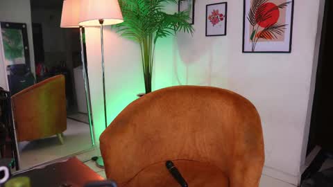 Chloe  online show from 02-12-25, 01:19