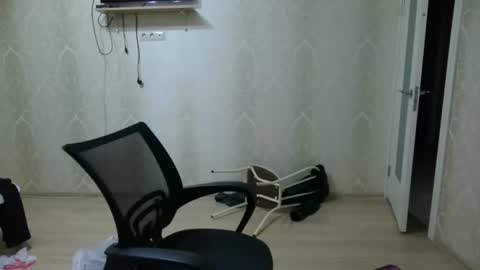 Snapshot of artem228play chatting on 07-05-26, 10:17 artem228play online show from 07-05-26, 10:17