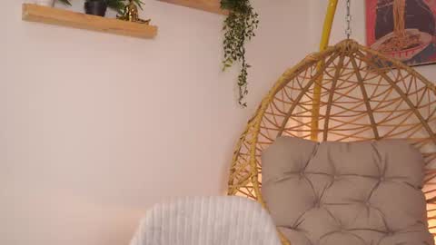 Snapshot of artemia_ chatting on 06-25-26, 05:12 Amanda online show from 06-25-26, 05:12