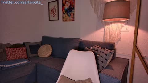 Lina online show from 12-14-24, 03:29