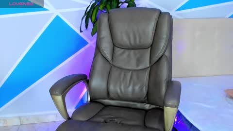 Snapshot of arthurcox_ chatting on 09-22-25, 06:32 arthurcox_ online show from 09-22-25, 06:32