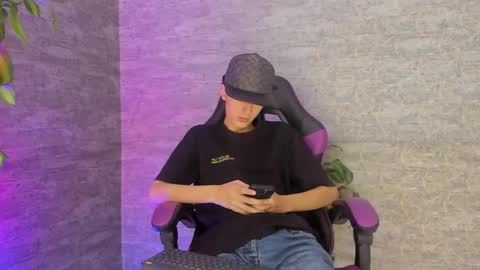 Snapshot of arthurcox_ chatting on 10-03-25, 05:54 arthurcox_ online show from 10-03-25, 05:54