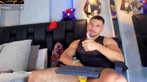 Snapshot of arthurlam chatting on 12-31-24, 09:28 Arthur online show from 12-31-24, 09:28