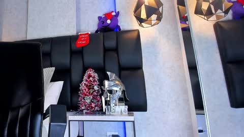 Snapshot of arthurlam chatting on 01-04-25, 12:59 Arthur online show from 01-04-25, 12:59