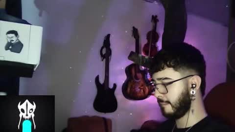 Snapshot of artorias_4 chatting on 12-15-24, 04:51 artorias 4 online show from 12-15-24, 04:51