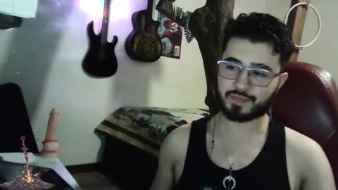 Snapshot of artorias_4 chatting on 12-21-24, 02:19 artorias 4 online show from 12-21-24, 02:19