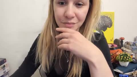 MIA online show from 03-10-25, 08:12