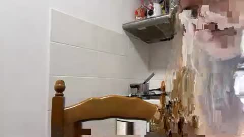 MIA online show from 09-08-25, 08:19