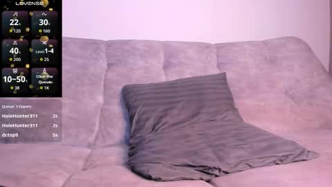 arturguy01 online show from 11-27-25, 08:22