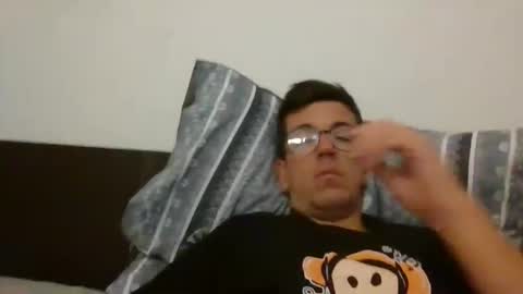 Snapshot of arturpaulval chatting on 01-11-26, 10:26 arturpaulval online show from 01-11-26, 10:26