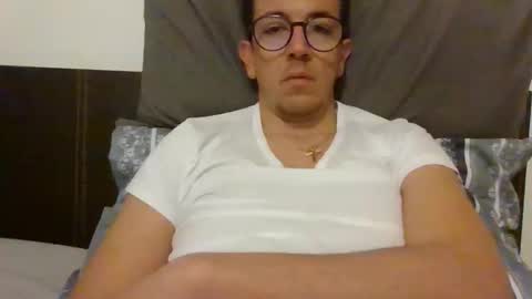 Snapshot of arturpaulval chatting on 01-14-26, 04:34 arturpaulval online show from 01-14-26, 04:34