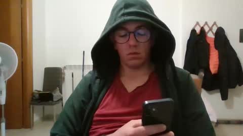 Snapshot of arturpaulval chatting on 01-18-26, 04:33 arturpaulval online show from 01-18-26, 04:33