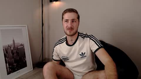 Artur Swan online show from 12-14-25, 07:58