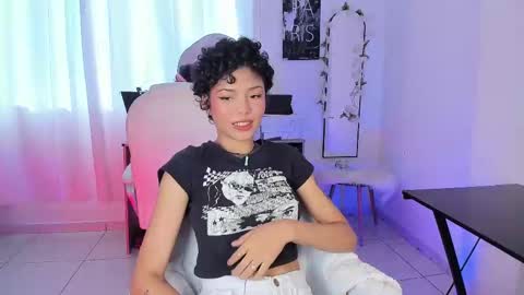 Ariana and Kelsieh online show from 02-26-25, 09:27