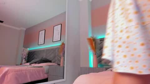 Snapshot of ary_thompson_ chatting on 12-09-24, 08:33 ARY THOMPSON online show from 12-09-24, 08:33