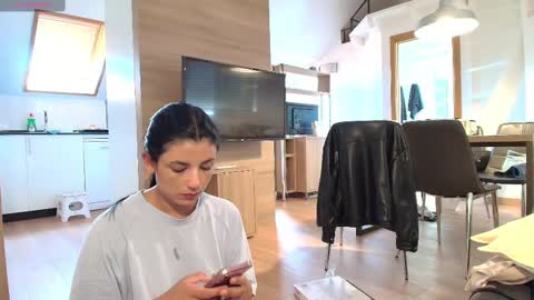 Snapshot of arya_44 chatting on 09-12-25, 03:01 onlyfansarya 44 online show from 09-12-25, 03:01