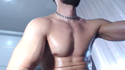 Snapshot of aryanaian1 chatting on 01-28-25, 10:23 AryanAian1 online show from 01-28-25, 10:23