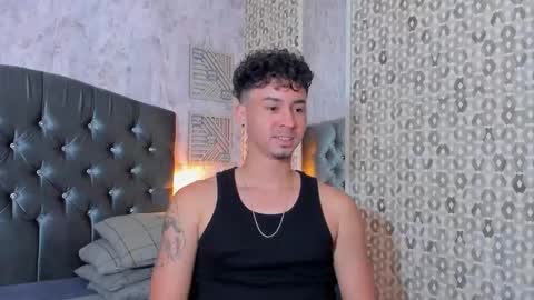 Snapshot of arzt_andy chatting on 02-11-26, 04:39 andy online show from 02-11-26, 04:39