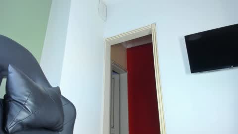 Asami online show from 12-15-25, 11:36