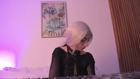 Snapshot of asamiyaeko_ chatting on 10-10-25, 02:05 Asami Yaeko online show from 10-10-25, 02:05