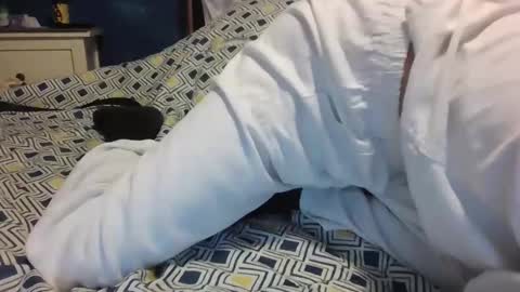 Snapshot of ascardiakas chatting on 09-16-25, 02:56 Snooperas online show from 09-16-25, 02:56