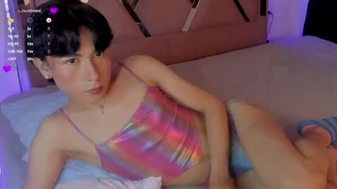 Snapshot of ash_femboy chatting on 03-12-25, 07:38 Ash Femboy online show from 03-12-25, 07:38