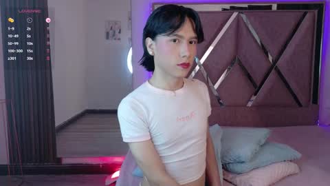 Snapshot of ash_femboy chatting on 11-21-25, 07:45 Ash Femboy online show from 11-21-25, 07:45