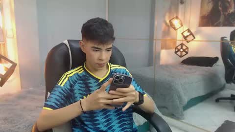 Snapshot of ash_kai chatting on 07-07-26, 11:42 ash_kai online show from 07-07-26, 11:42