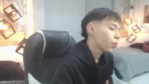 Snapshot of ash_kai chatting on 07-26-26, 07:43 ash_kai online show from 07-26-26, 07:43
