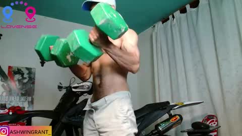 ash_wingrant online show from 05-14-26, 09:38