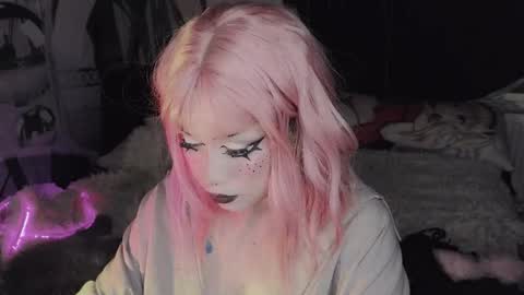 Sasha next stream December 4st  at  0000- 0030 am German time online show from 09-09-25, 11:48