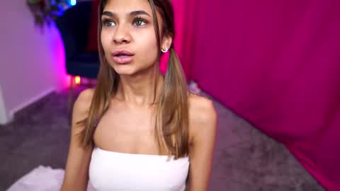 Snapshot of ashayuva chatting on 01-23-25, 07:18 Asha online show from 01-23-25, 07:18