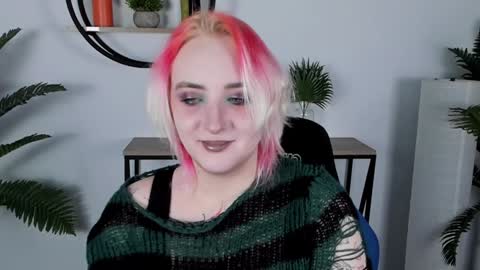 Snapshot of asheluck chatting on 01-29-25, 08:25 AshleyAshe online show from 01-29-25, 08:25